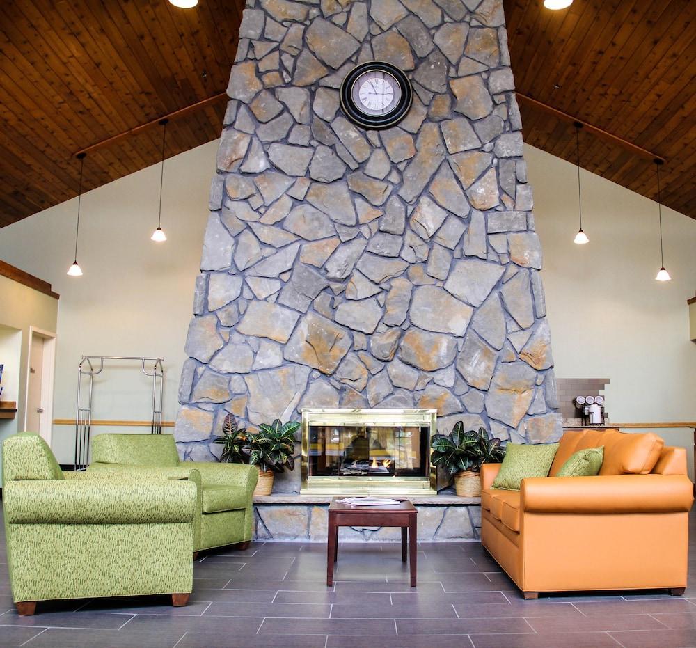 Comfort Inn & Suites Syracuse-Carrier Circle East Syracuse Εξωτερικό φωτογραφία