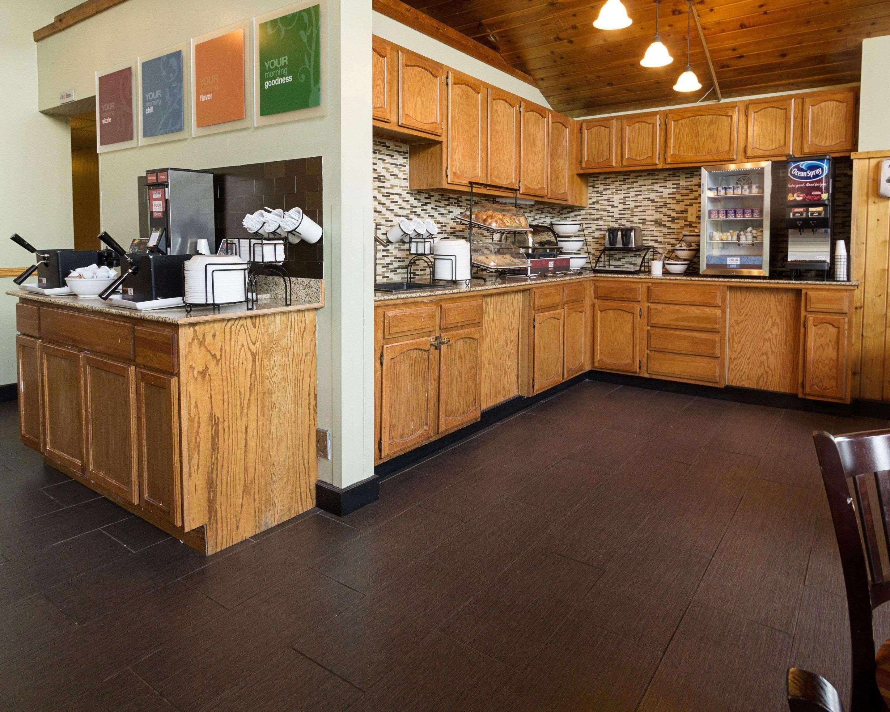 Comfort Inn & Suites Syracuse-Carrier Circle East Syracuse Εξωτερικό φωτογραφία