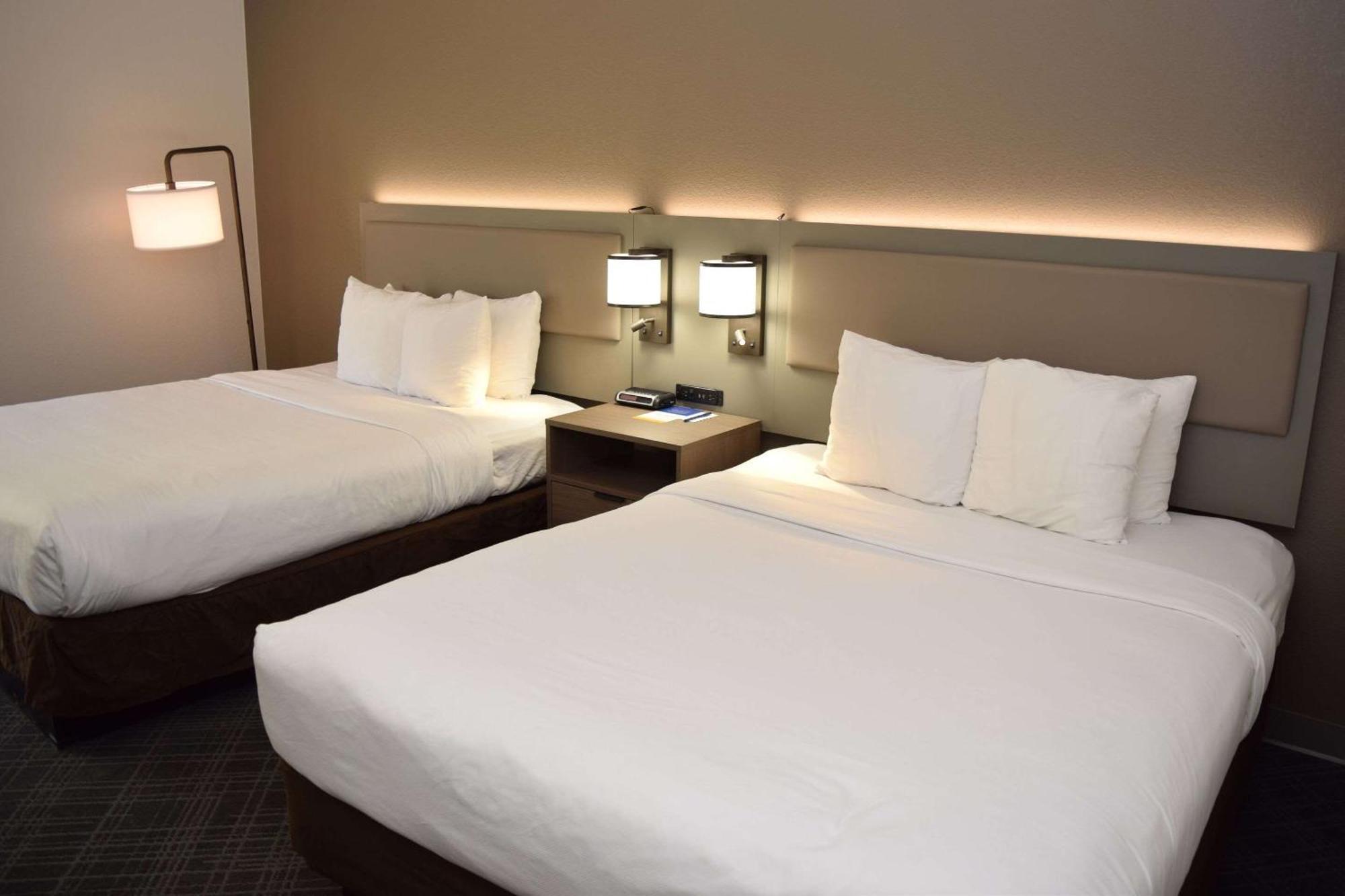 Comfort Inn & Suites Syracuse-Carrier Circle East Syracuse Εξωτερικό φωτογραφία
