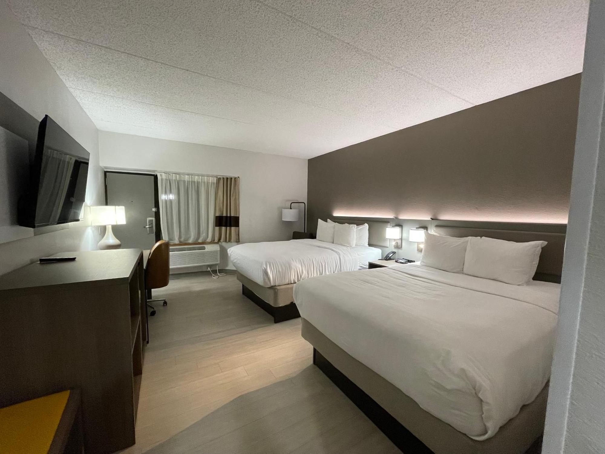 Comfort Inn & Suites Syracuse-Carrier Circle East Syracuse Εξωτερικό φωτογραφία