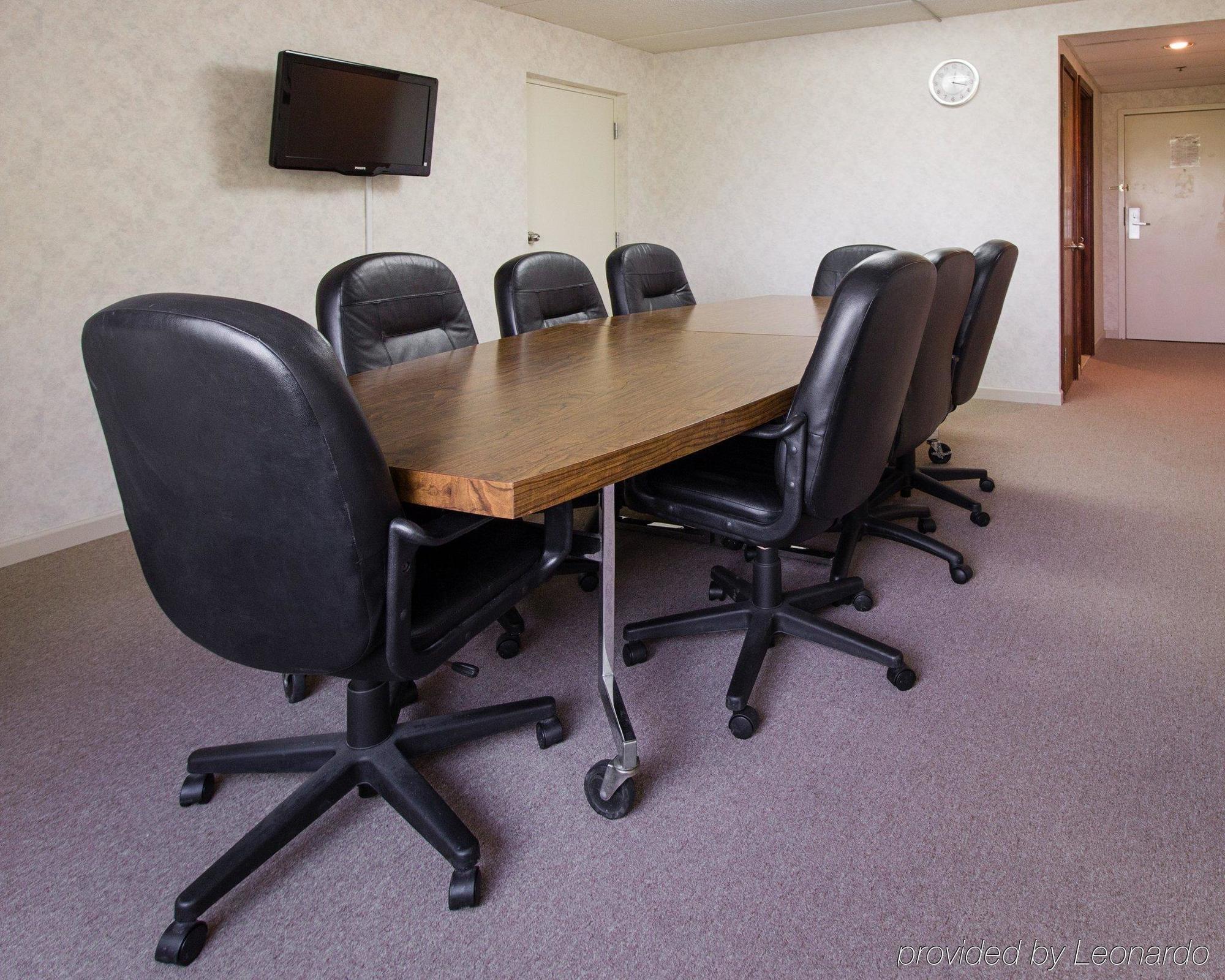 Comfort Inn & Suites Syracuse-Carrier Circle East Syracuse Εξωτερικό φωτογραφία
